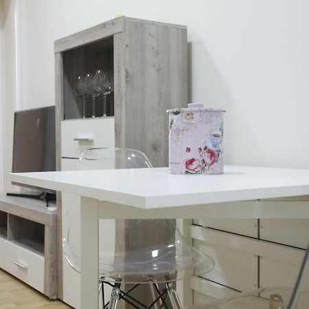 Aplus Apartamentos, Old Town Benidorm Bagian luar foto
