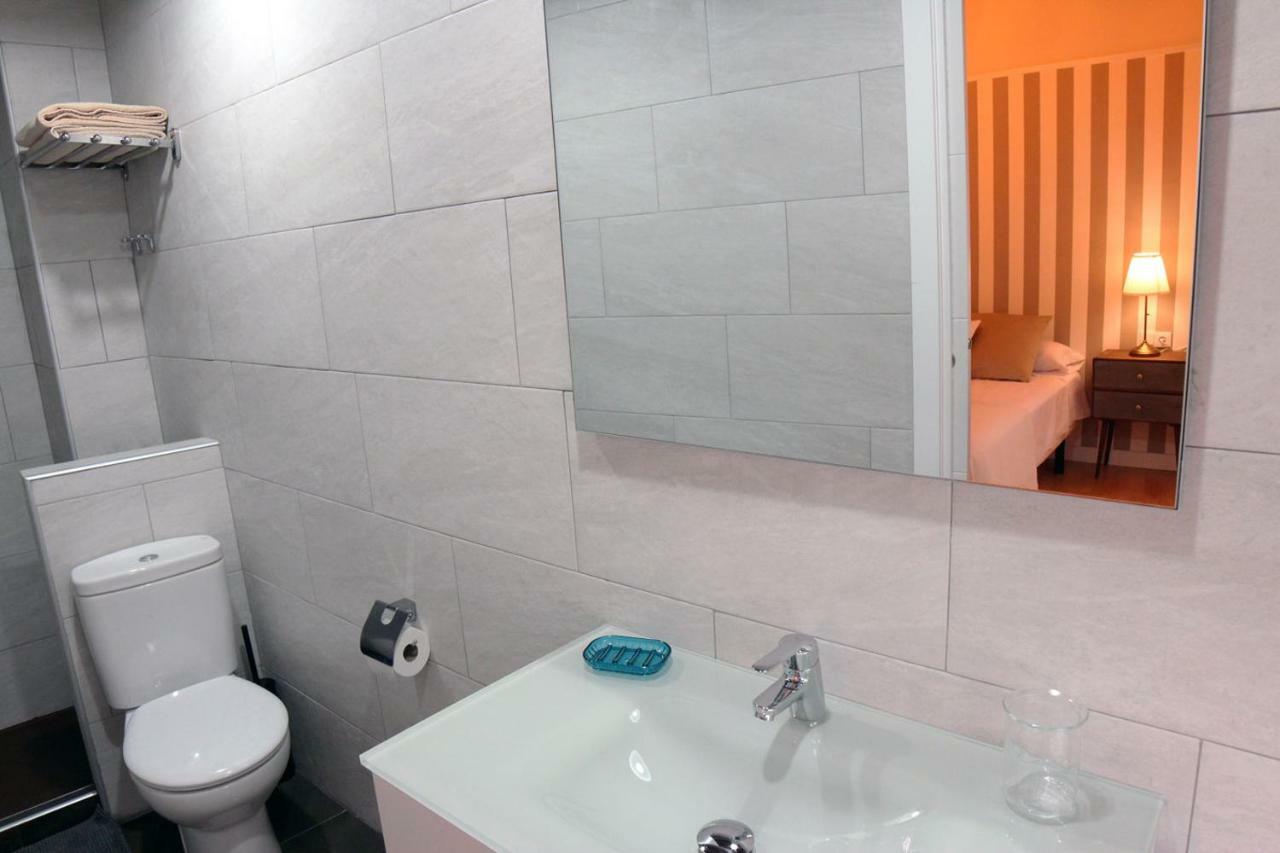 Aplus Apartamentos, Old Town Benidorm Bagian luar foto