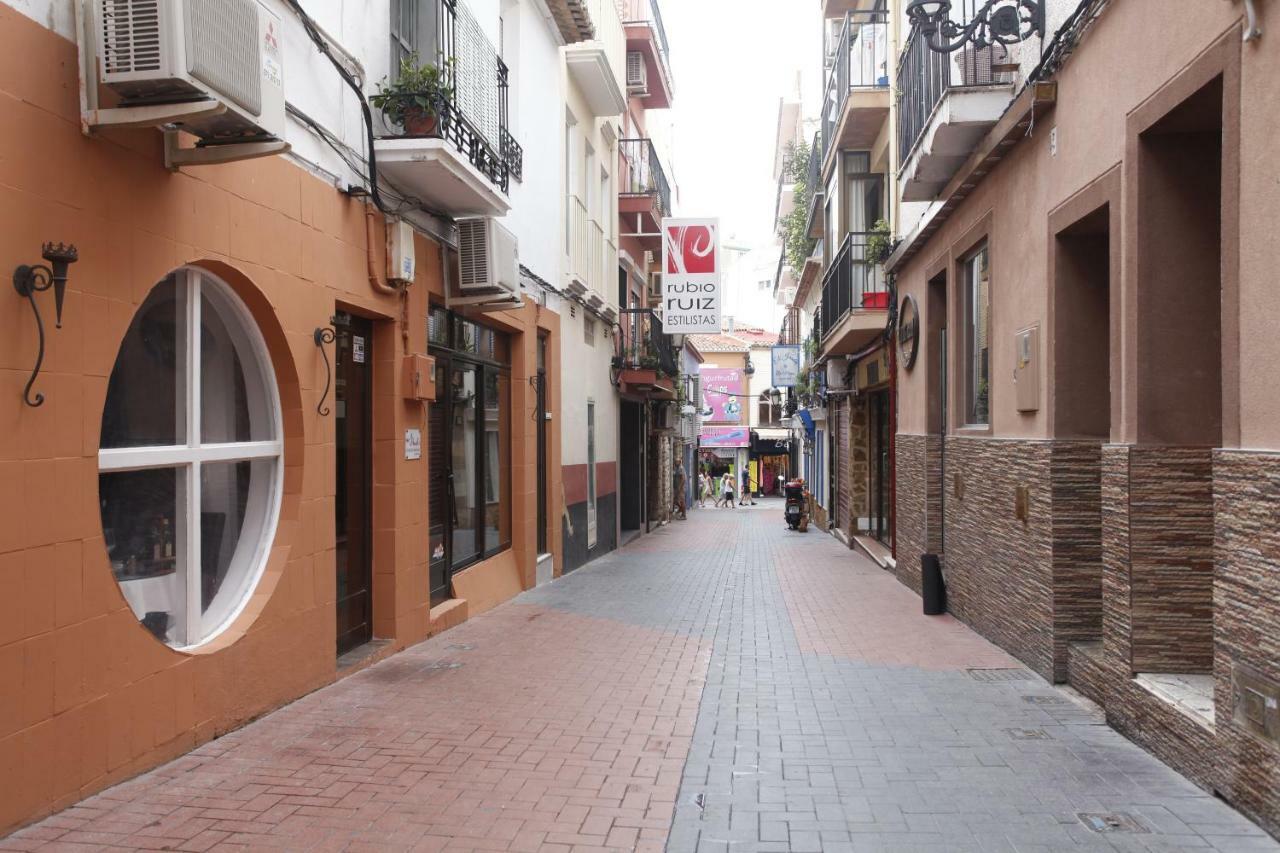 Aplus Apartamentos, Old Town Benidorm Bagian luar foto