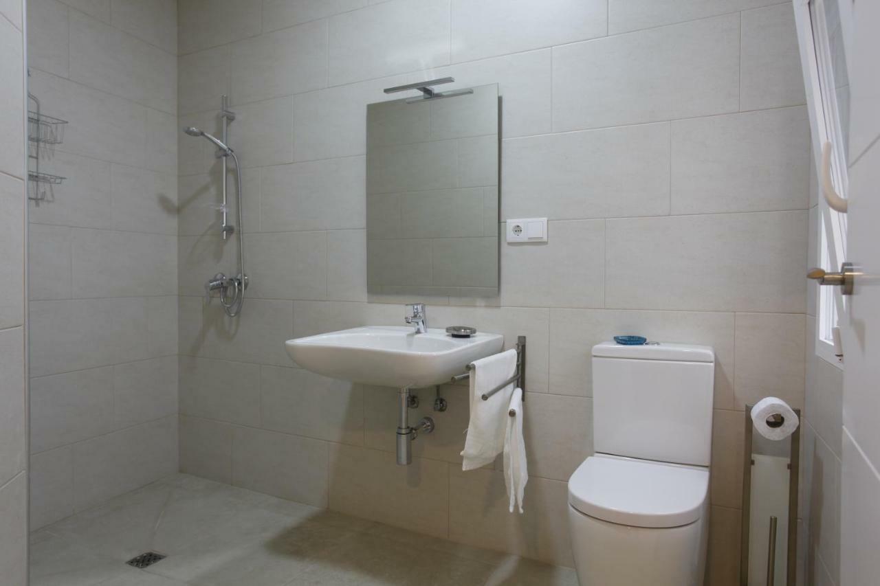 Aplus Apartamentos, Old Town Benidorm Bagian luar foto